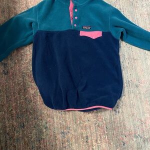Patagonia Women’s Teal  & Navy Fleece Pullover with Pink Accents